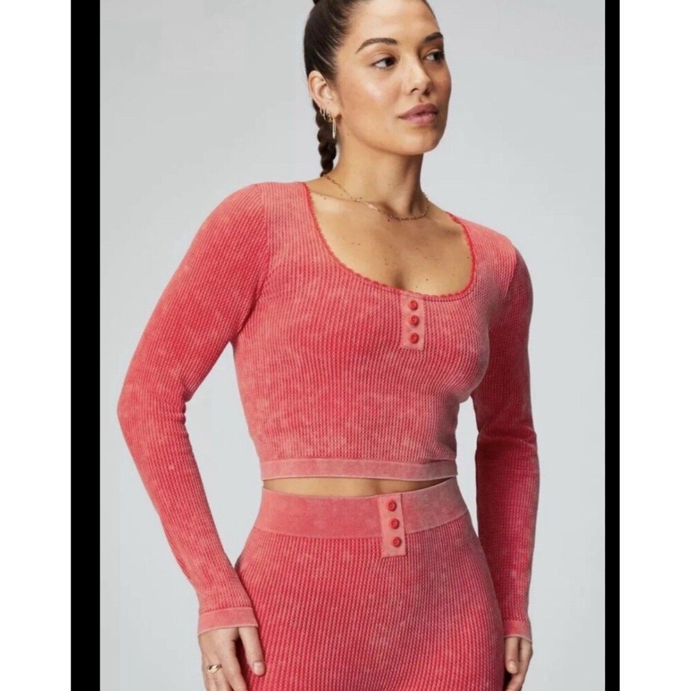 Fabletics Top Size Small Red Henley Crop Long Sleeve Ribbed Y2K Style Babydoll